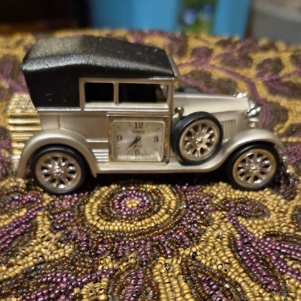 Timex Black and Silver Vintage Car Clock Decor